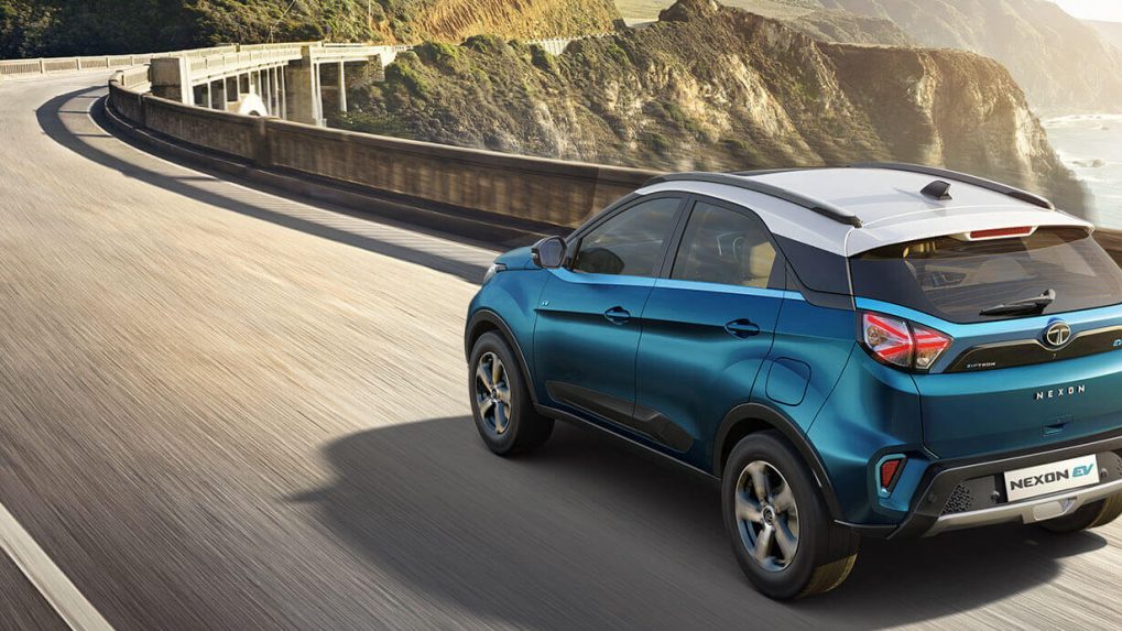 TATA NEXON EV : 312 किमी रेंज देने वाली इस इलेक्ट्रिक कार के दीवाने हुए लोग, सबसे ज्यादा ब्रिकी का बनाया रिकार्ड, ये हैं सबसे बड़ी खासियत