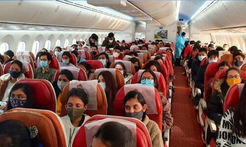 आखिर एयर इंडिया की विदेशी उड़ानों में क्यों हो रही है देरी, क्या ये है कारण?