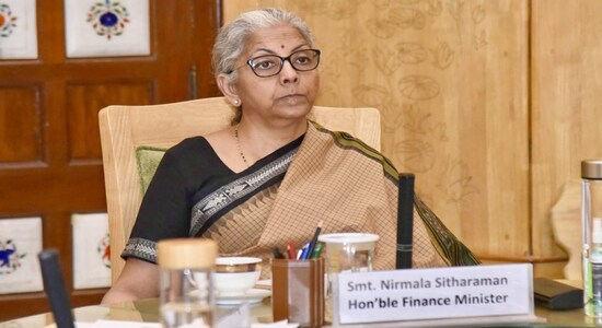 सरकारी बैंकों के बॉस के साथ वित्त मंत्री निर्मला सीतारमण की अहम बैठक