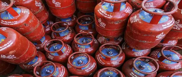 LPG Gas Subsidy: सरकार ने सस्ते सिलेंडर को लेकर लिया इस साल का सबसे बड़ा फैसला