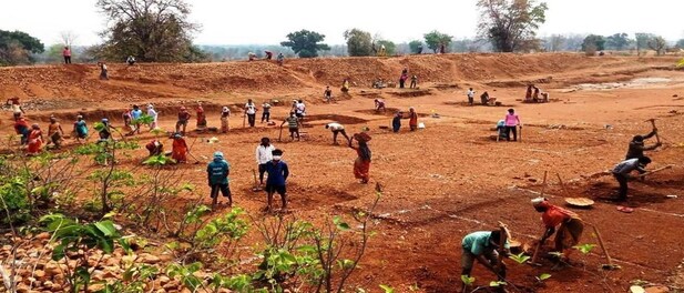 MGNREGA Wage: सरकार ने मनरेगा मजदूरी में की बढ़ोतरी, यहां जानिए हर राज्य की डिटेल