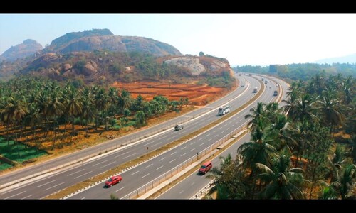 Bengaluru-Mysuru Expressway : अब घंटों का सफर होगा मिनटो में पूरा-पीएम मोदी करेंगे उद्घाटन