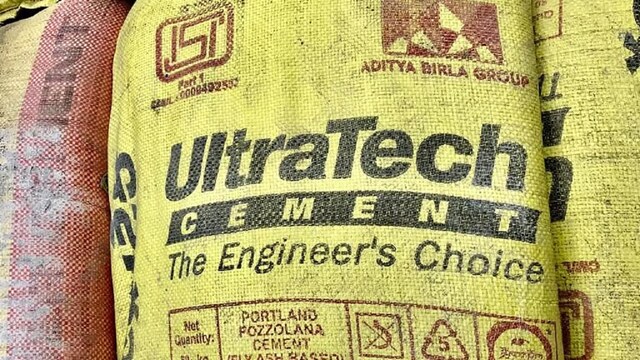 UAE की RAK Cement में हिस्सेदारी खरीद सकती है UltraTech Cement ...