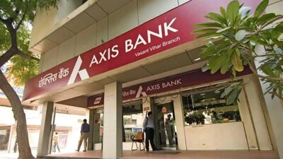 Axis-Bank.