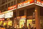 ICICI Bank: NCDs के जरिए 25,000 करोड़ रुपये जुटाने को दी मंजूरी, शेयर पर रहेगी नजर