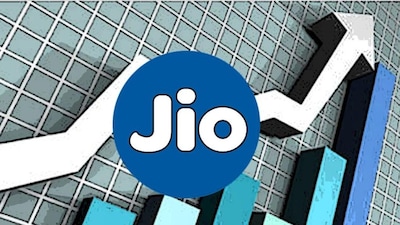 उसके नेटवर्क पर डेटा खपत तिमाही में 40 एक्साबाइट से भी कम रही. चीन की एक और कंपनी चाइना टेलीकॉम डेटा खपत के मामले में तीसरे नंबर पर, तो भारत की एयरटेल चौथे नंबर पर रही. दुनिया भर की टेलीकॉम कंपनियों के डेटा ट्रैफिक, ग्राहक आधार पर नजर रखने वाली टीएफिशियंट ने अपनी रिपोर्ट में यह जानकारी दी.