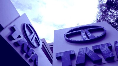 हाल ही में शेयर स्प्लिट की घोषणा करने वाली कंपनियों की सूची में Tata Investment Corporation तीसरी कंपनी बनेगी. इससे पहले, MCX और अदानी पावर ने 1 अगस्त को अपने बोर्ड की बैठक में एक ₹10 के फेस वैल्यू वाले इक्विटी शेयर को पांच ₹2 के शेयरों में विभाजित करने को मंजूरी दी थी.