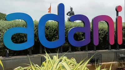 इसके साथ ही, कंपनी के बोर्ड ने ₹25,000 करोड़ तक की पूंजी जुटाने को मंजूरी दी है. यह फंड राइट्स इश्यू (Rights Issue) के माध्यम से जुटाया जाएगा. इस पूंजी का इस्तेमाल कंपनी अपने विस्तार, नई परियोजनाओं और कर्ज पुनर्गठन (Debt Reduction) के लिए करेगी.