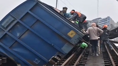 Bihar Train Accident News Today