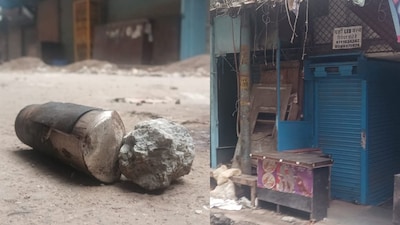 दिल्ली में MCD कार्रवाई पर पथराव, पुलिस घायल; 5 हिरासत में.