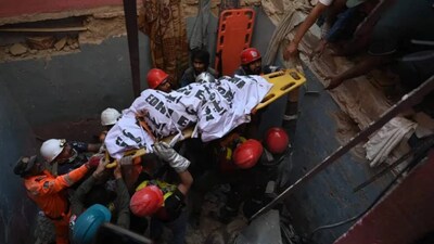 Karachi Gas Leak Blast: 16 Dead, 14 Injured as Building Collapses