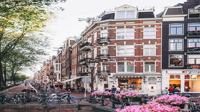 Thomas Cook's Netherlands unit said all flights on September 24 will be cancelled, affecting around 1,000 passengers, and that information about future dates would be announced. Thomas Cook's Netherlands unit said all flights on September 24 will be cancelled, affecting around 1,000 passengers, and that information about future dates would be announced.