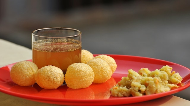 panipuri-74974_1280 इन राज्यों में कोशिश करने के लिए सर्वश्रेष्ठ स्ट्रीट फूड्स: भारत का एक पाक दौरा करें