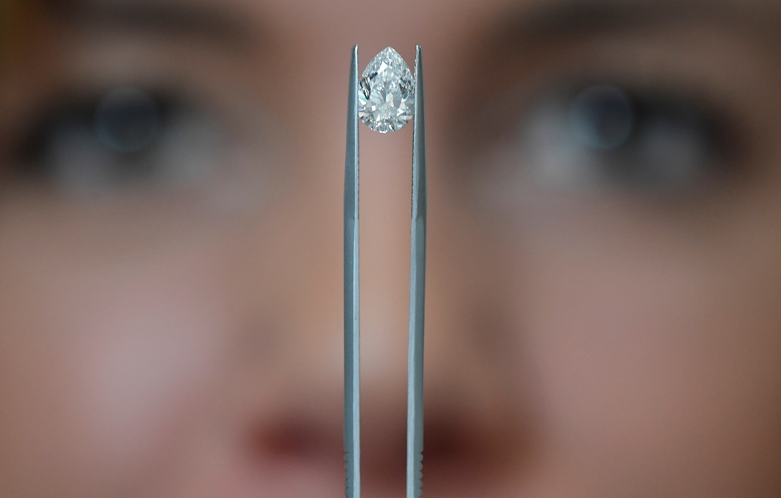 Lab-grown diamond prices down 30% from the peak, jewellers expect
