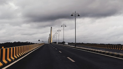 Ceigall India Shares Surge on ₹613 Cr NHAI Project Certificate & New Solar Bid