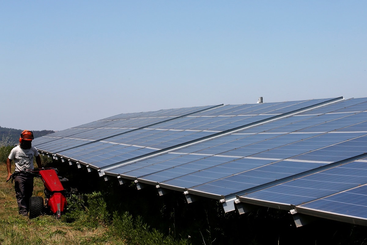 A year later, grid-connected solar projects totalling 400 MW were commissioned. The process of conceptualising and developing the infrastructure for these projects took over two years. (Representative Image -- Source: Reuters)
