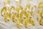 Gold prices drop amid speculation and global uncertainty: What to expect next