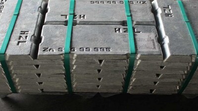 Hindustan Zinc Shares Surge 5% as Silver Races Past $61; B&K Initiates 'Buy'