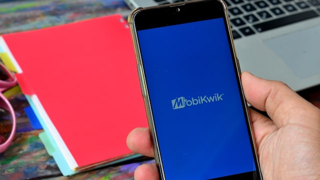 MobiKwik share price