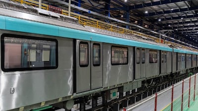 Mumbai Metro Line 3 to Run All Night on New Year's Eve 2026; Special Transport Boosted