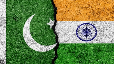 US supports direct dialogue between India and Pakistan on issues of concern
