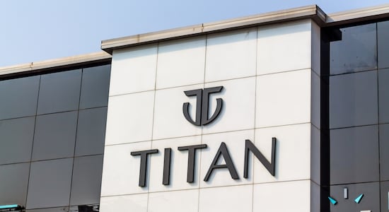 titan company results, titan share price