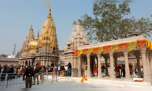 Chandrayaan Scientists Visit Temple to Honor India's Heritage