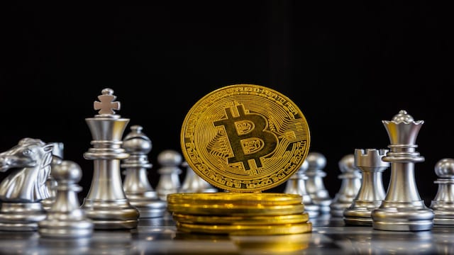 Bitcoin plunges, Ether has worst drop since 2021 as crypto sinks - CNBC ...