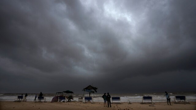 Gujarat floods: Heavy rains claim three lives, displace thousands as ...