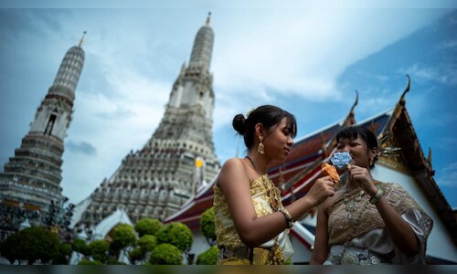 Thailand Mandates Digital Arrival Cards for All Foreign Travelers