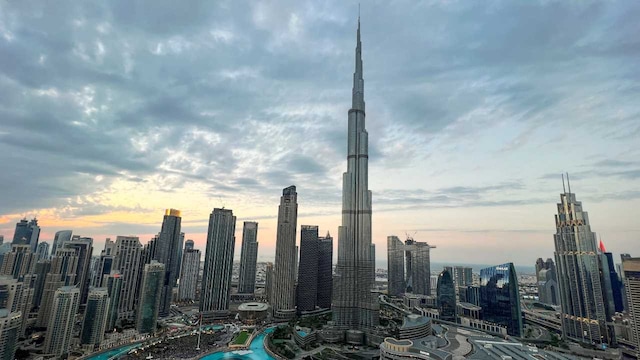 1. Burj Khalifa, Dubai, UAE | Standing at a height of 828 meters, the Burj Khalifa is the tallest building in the world. It features 163 floors above ground, and offers a variety of options like office spaces, residential apartments, a hotel managed by Armani and much more. 1. Burj Khalifa, Dubai, UAE | Standing at a height of 828 meters, the Burj Khalifa is the tallest building in the world. It features 163 floors above ground, and offers a variety of options like office spaces, residential apartments, a hotel managed by Armani and much more.