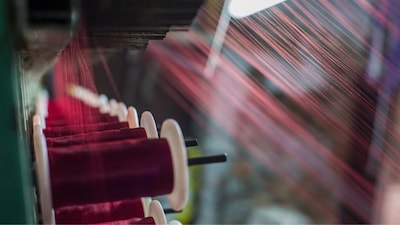 Textiles look especially vulnerable. Tariffs at 50% would erase India’s price advantage in categories like cotton bedlinen & jerseys, handing competitiveness to Bangladesh & Vietnam. Most of these textile companies, from Gokaldas to Indo Count, to Welspun Living, derive 20% to 70% of their overall topline from the US market.