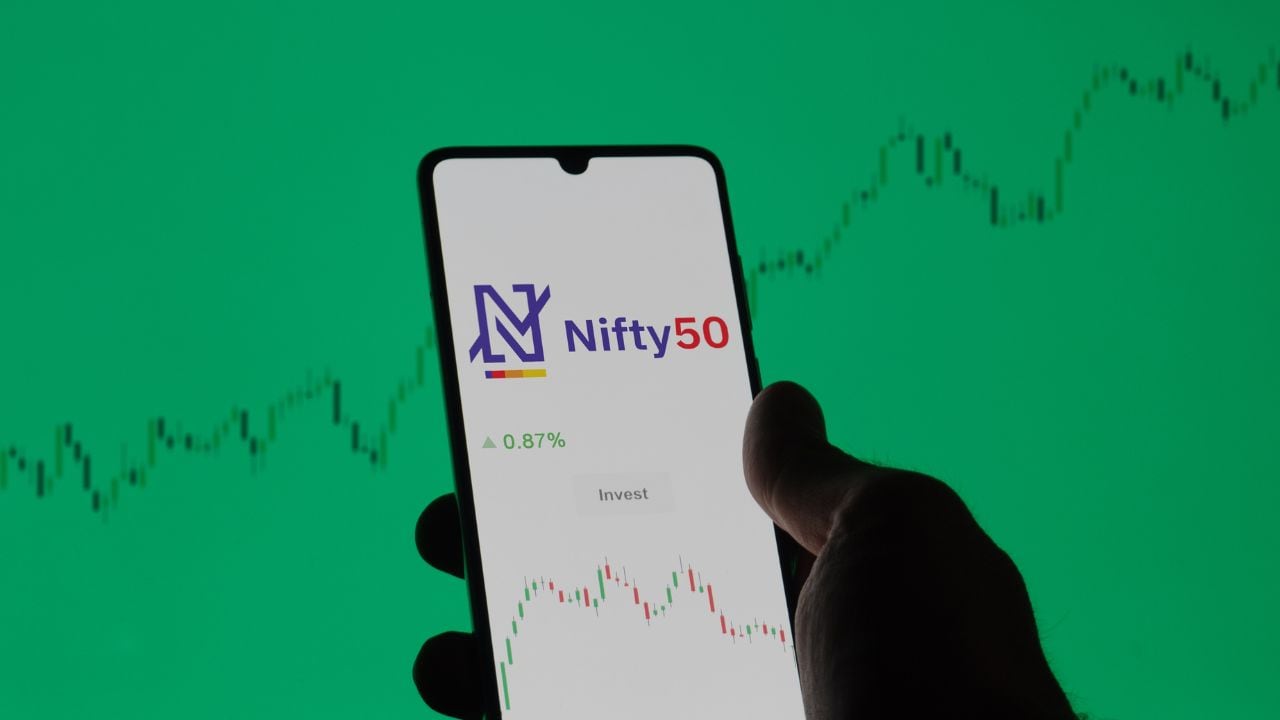 For the 5th time in 20 years, Nifty50 closes at the same level - CNBC TV18