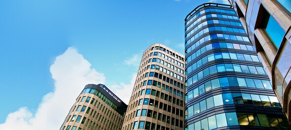 How to invest in commercial real estate without actually buying it?