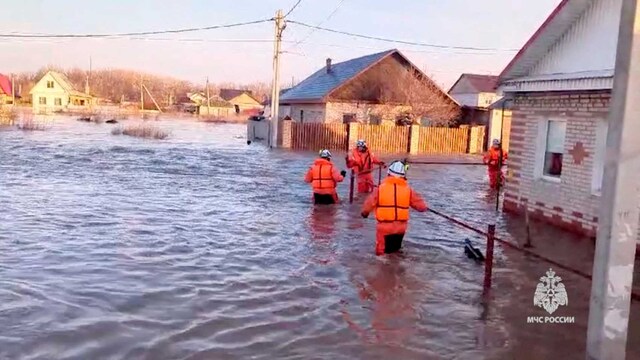 Russia declares federal emergency in the flood-hit Orenburg region as ...