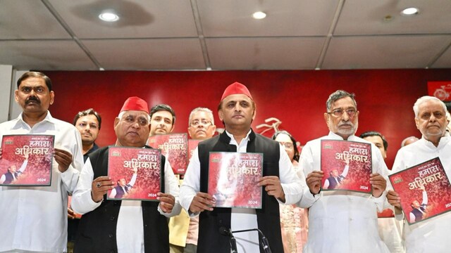 samajwadi-party-unveils-poll-manifesto-promises-caste-based-census