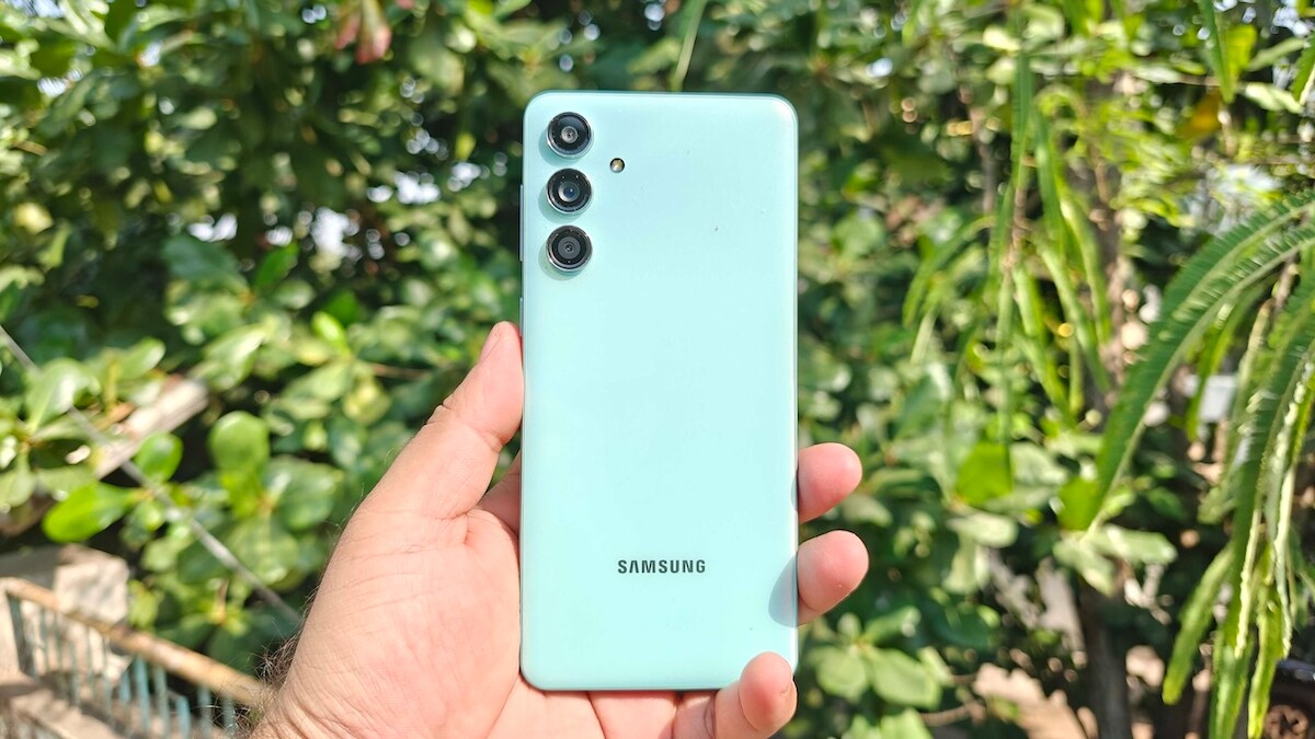 M 55 Samsung Galaxy M55 Review: An impressive midranger - CNBC TV18