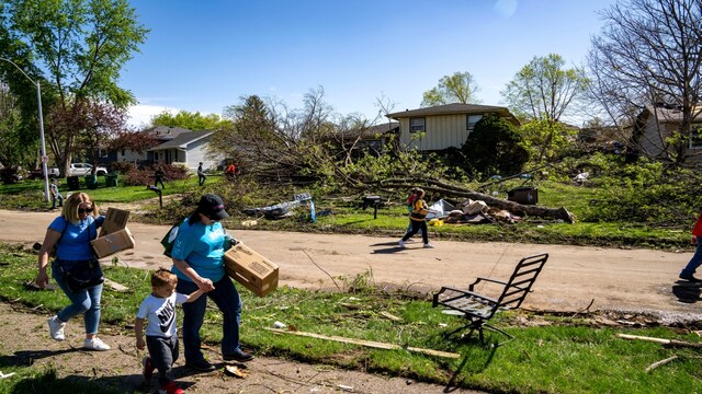 Devastating tornado in Iowa leaves trail of damaged homes, cars and ...