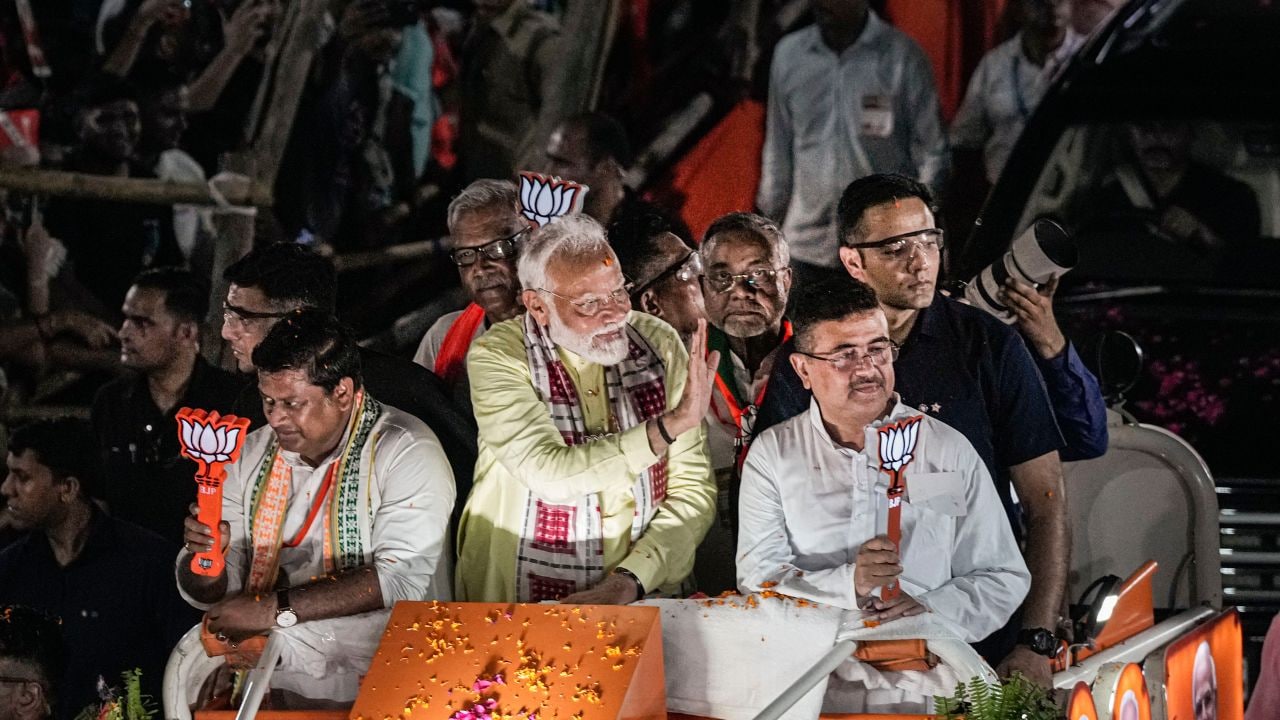 Lok Sabha Elections 2024 Highlights: PM Modi conducts roadshow in ...