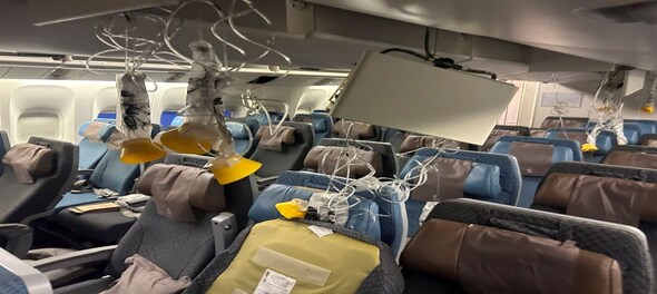 Singapore Airlines offers $25,000 compensation for severe turbulence causing death and injuries Singapore Airlines offers $25,000 compensation for severe turbulence causing death and injuries