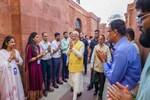 Not bound by time, have no limit to our thinking — Modi tells PMO officials