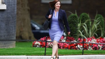 Bridget Phillipson walks to 10 Downing Street, following the results of the election, in London, Britain, July 5, 2024. REUTERS/Hannah McKay Bridget Phillipson walks to 10 Downing Street, following the results of the election, in London, Britain, July 5, 2024. REUTERS/Hannah McKay