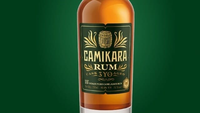 Camikara 3YO | Camikara is derived from a Sanskrit word, which means ‘liquid gold’, honouring the Indian farmers who have devoted ages to cultivating and refining sugarcane. After a rigorous three-year ageing process, it offers a well-balanced blend of oak and cane juice spirit. Camikara is bottled at 42.8% ABV.