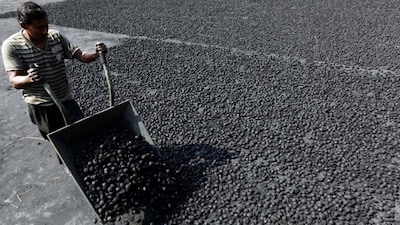 Coal India Shares Soar: Six-Day Rally, 2025 Positive After Subsidiary Listing Boost