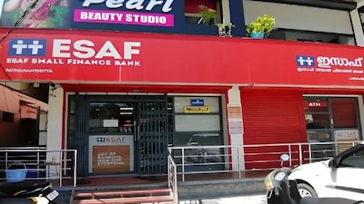 ESAF Bank Sells ₹1,694 Cr Bad Loans to ARCs for ₹183 Cr; Q2 Deposits Up