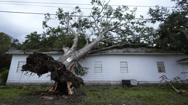 Hurricane Beryl disrupts Texas, causes floods and power outages for ...