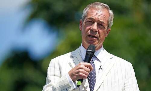 Farage Unveils Mass Deportation Plan for Migrants