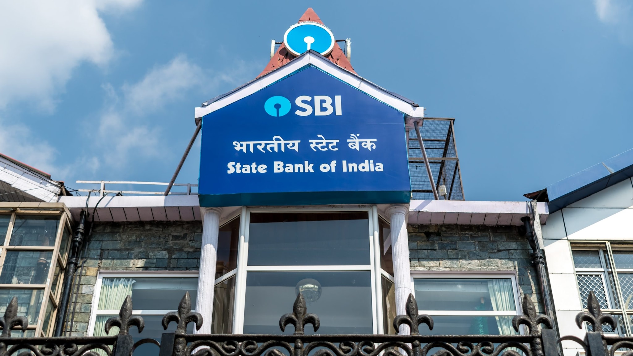 Centre appoints Rama Mohan Rao Amara as managing director of SBI