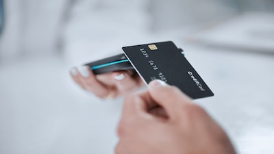 Indian Credit Cards See Major Shifts in 2025, AI to Reshape 2026