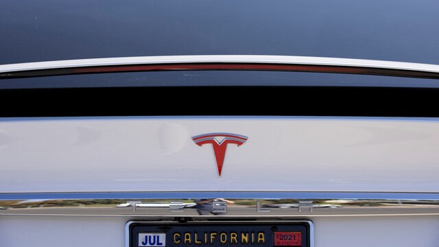 Tesla's global deliveries rebound: 4,62,890 vehicles sold in Q3, but stock takes a hit